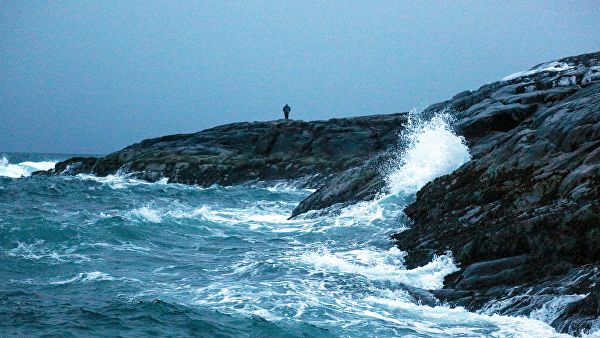 Песков прокомментировал угрозы для судоходства в Баренцевом море