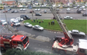 В Петербурге потушен пожар в 2-комнатной квартире